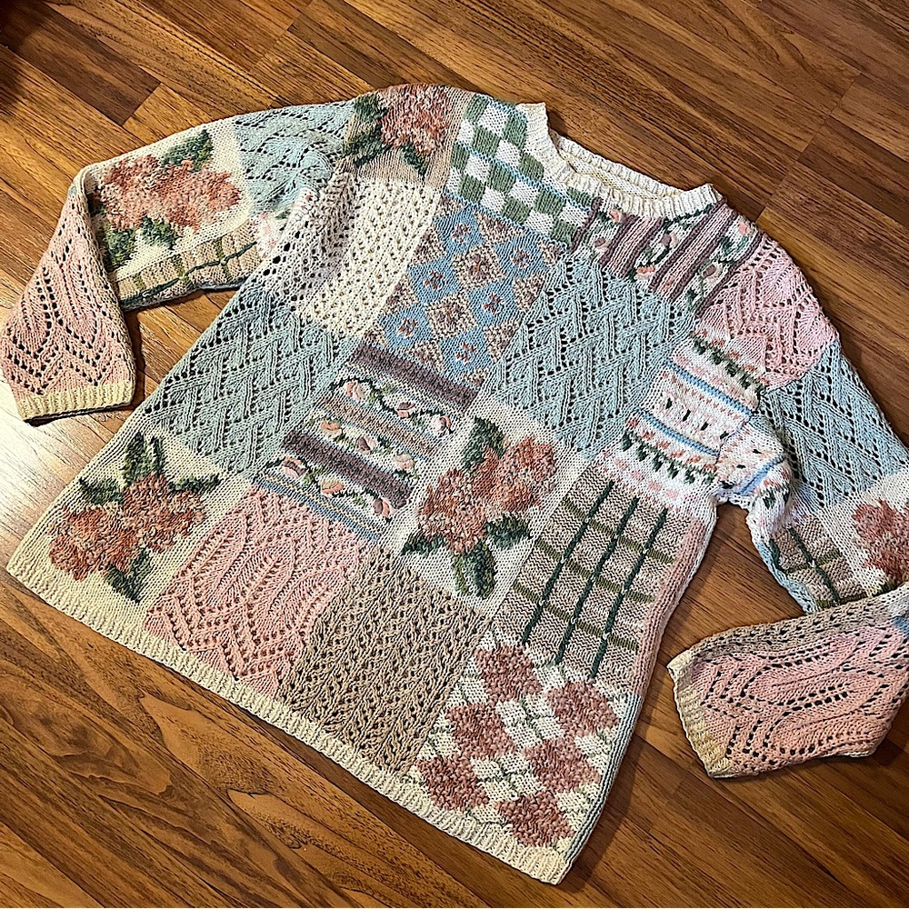 Vintage 90’s Hand Knit Sweater Cottagecore Sweater Handmade Rose Oversized Quilt